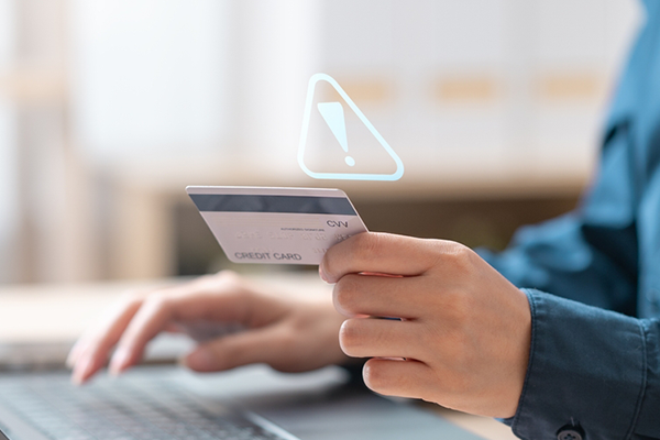 امنیت و حریم خصوصی در بانکداری باز؛ مدیریت نشت داده‌ها و جلوگیری از کلاهبرداری هویتی