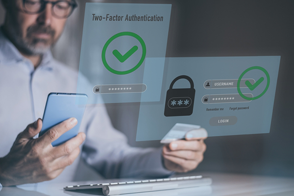 معماری امنیتی Zero Trust و احراز هویت چندمرحله‌ای برای جلوگیری از دسترسی غیرمجاز به منابع سازمانی